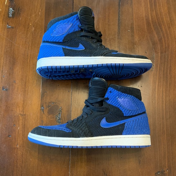Air Jordan 1 Retro High OG Flyknit Royal main image 7